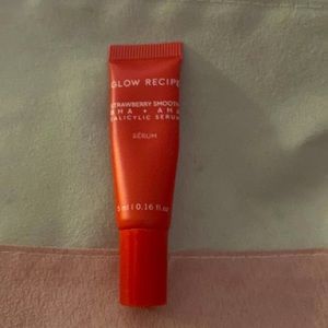Never been used i have another one and its white and its a serum. Look it up 42$